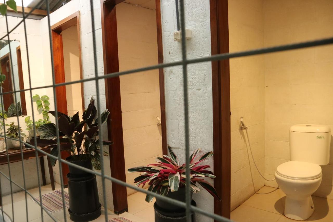 Semeru Hostel Malang (Adults Only) מראה חיצוני תמונה